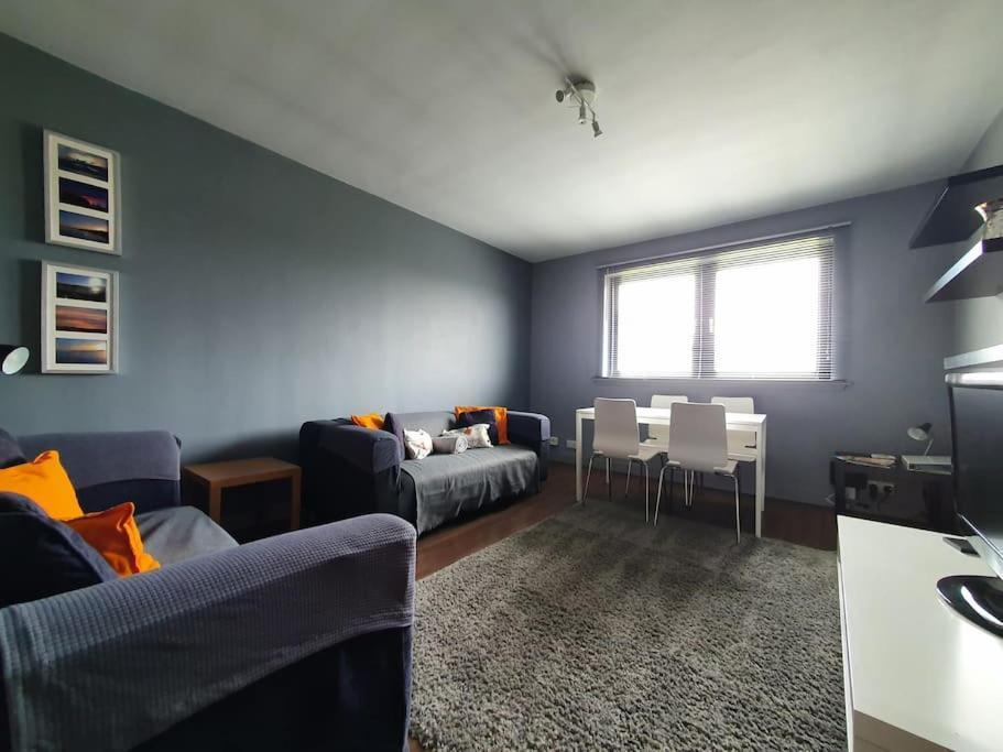 2 Bedroom, Free Parking & Netflix Near Hospitals Αμπερντήν Εξωτερικό φωτογραφία