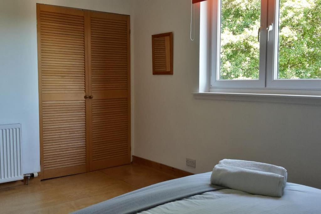 2 Bedroom, Free Parking & Netflix Near Hospitals Αμπερντήν Εξωτερικό φωτογραφία